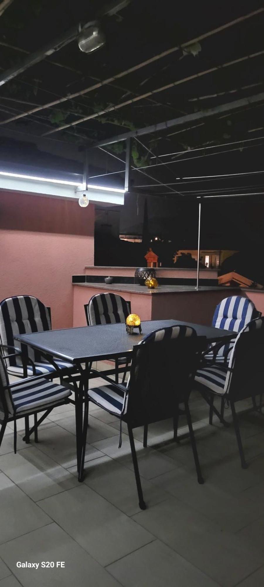 Apartmaji Soncek 이졸라 외부 사진